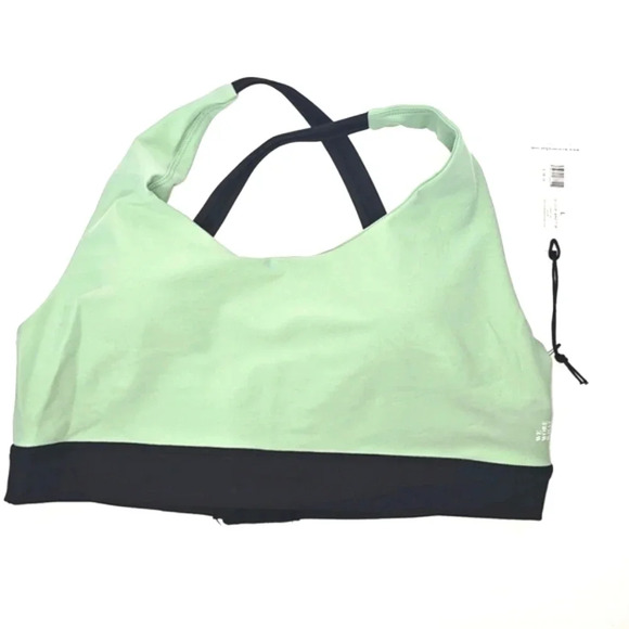WEWOREWHAT SOLID SCOOP BRA TOP - Picture 1 of 9